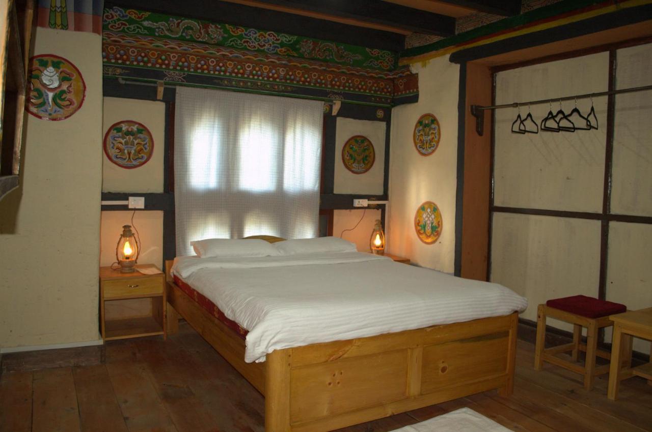 Ama'S Village Lodge Paro Luaran gambar
